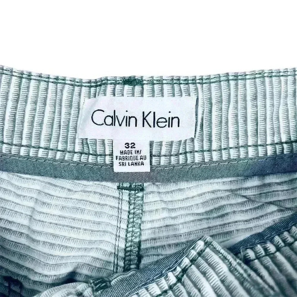 Calvin Klein Men's Cargo Shorts Striped Size 32 Casual Summer Multiple Pockets - Picture 6 of 8